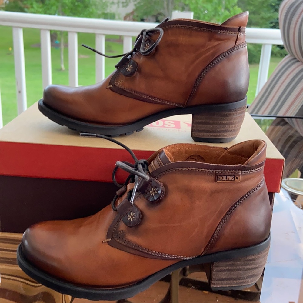 Pikolinos bootie